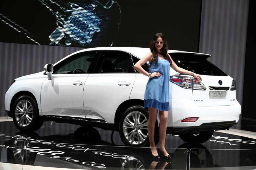  Lexus RX450h 2009 года  (фото 133 из 174)